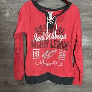 NFL Officially Licensed Women’s Detroit Redwings Lace Up Shirt Sz‎ Medium Hockey